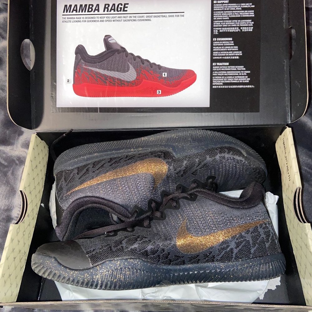 Mamba Rage "Gold Stars" Mens Size 9